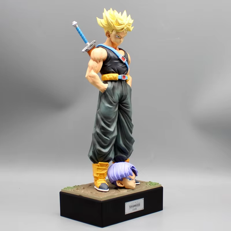 Action Figure Mirai Trunks SSJ - Dragon Ball Z™