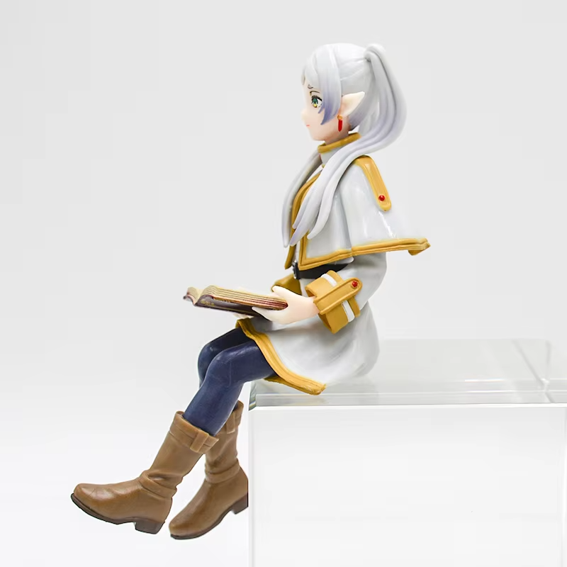 Action Figure Frieren "Sitting" - Frieren™