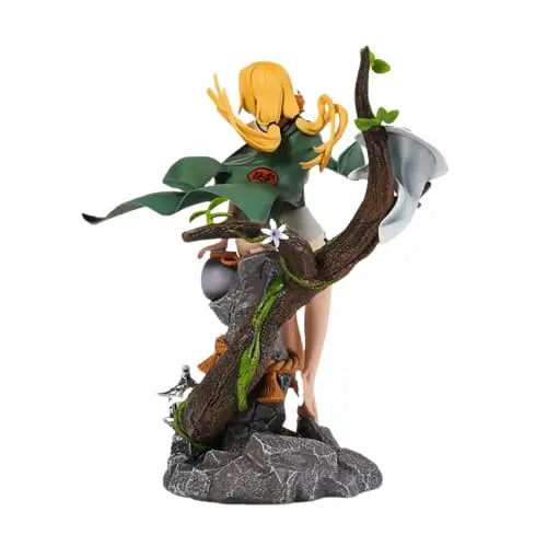 Action Figure Giovane Tsunade - Naruto Shippuden™