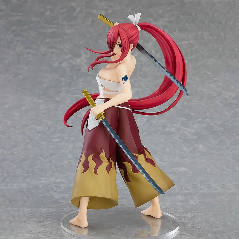 Action Figure Erza "Armatura Hakama" - Fairy Tail™