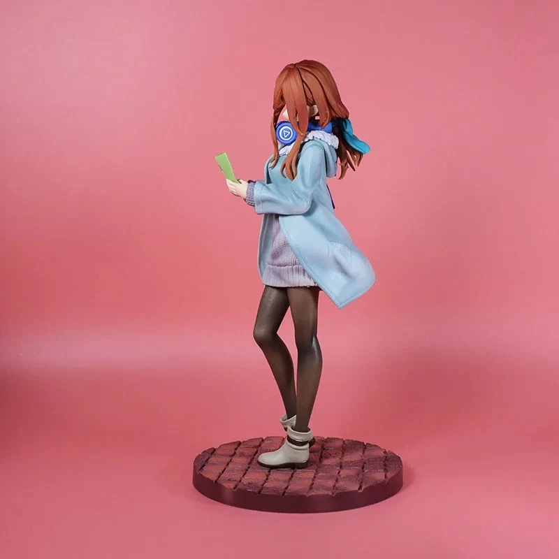 Action Figure Miku Nakano - The Quintessential Quintuplets™