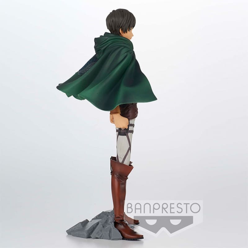 Action Figure Eren Yeager - Attack on Titan™