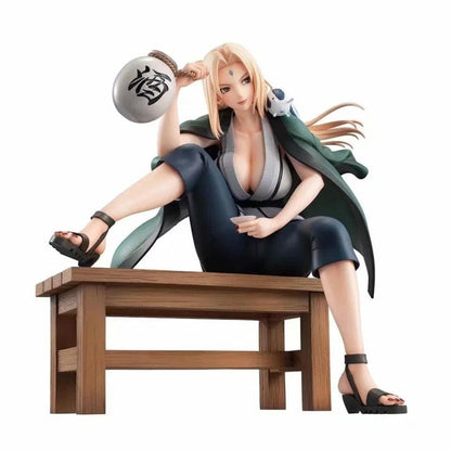 Action Figure Tsunade - Naruto Shippuden™