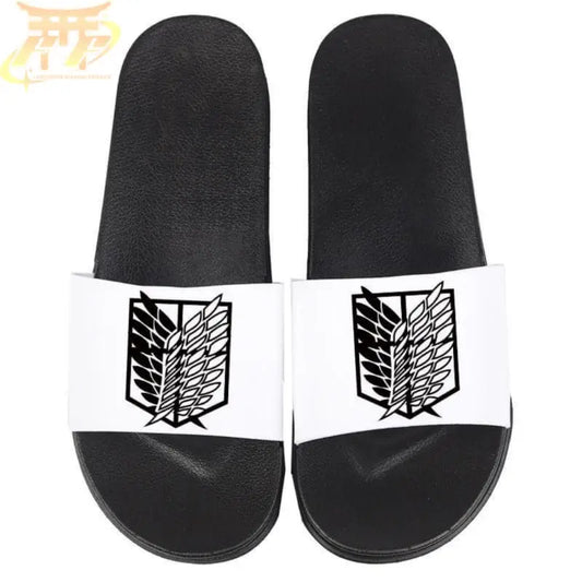 Scivolo del battaglione esplorativo (Scarpe) - Attack on Titan™